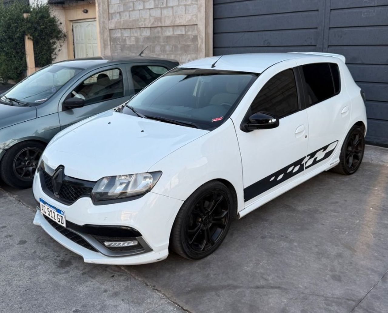 Renault Sandero Usado en San Luis, deRuedas