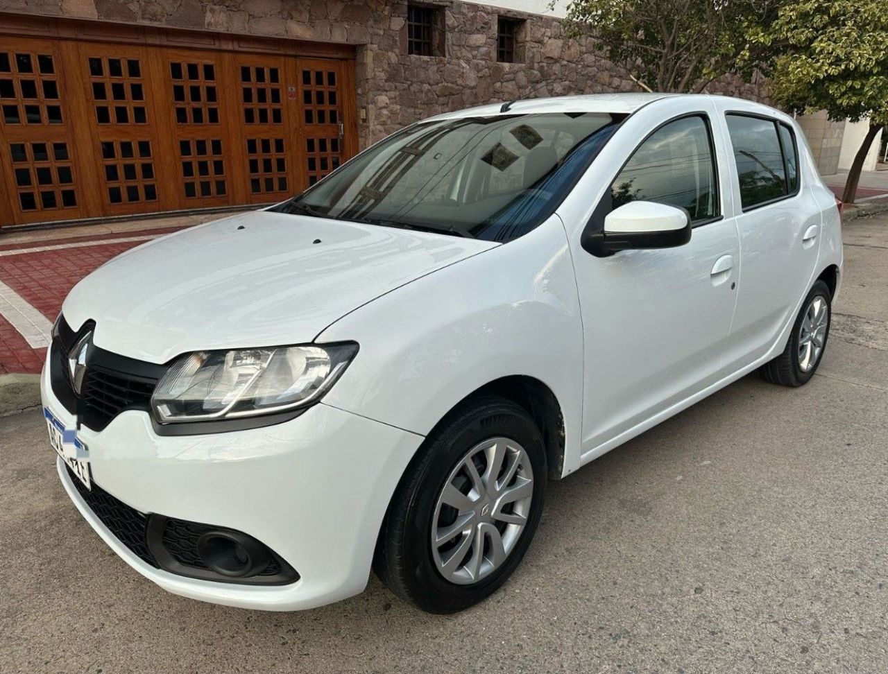Renault Sandero Usado Financiado en Córdoba, deRuedas