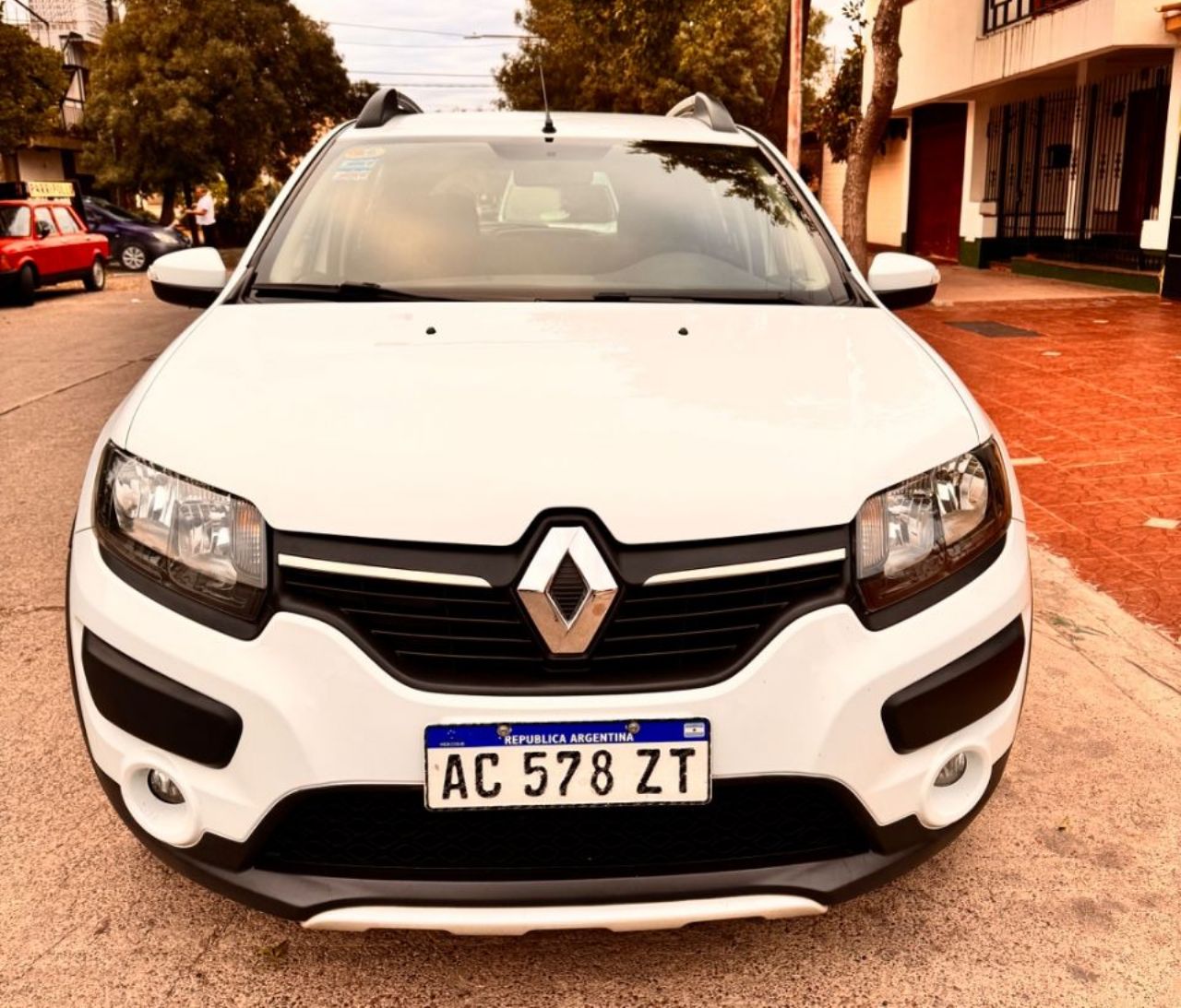 Renault Sandero Usado en Mendoza, deRuedas