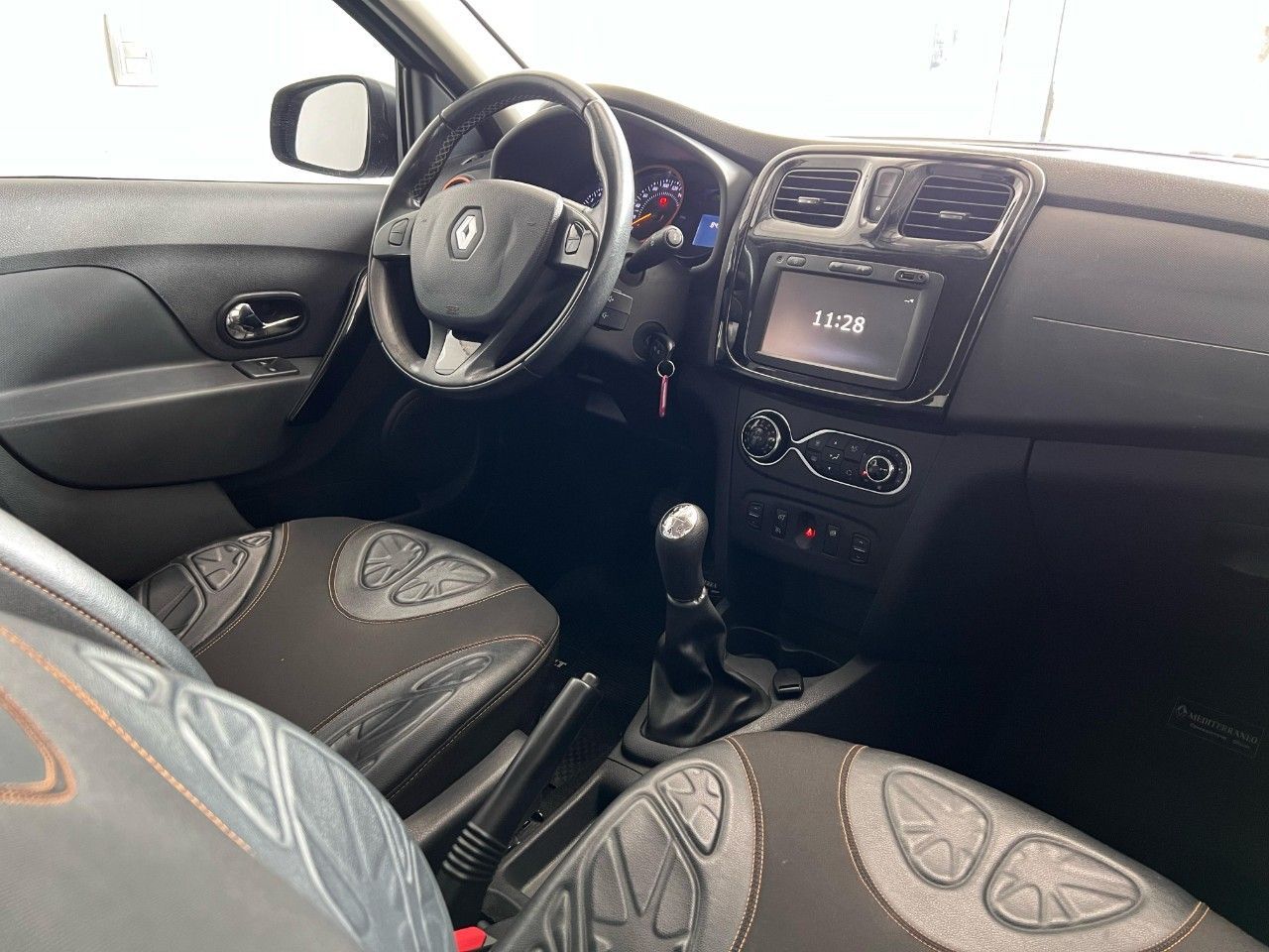 Renault Sandero Usado Financiado en Córdoba, deRuedas