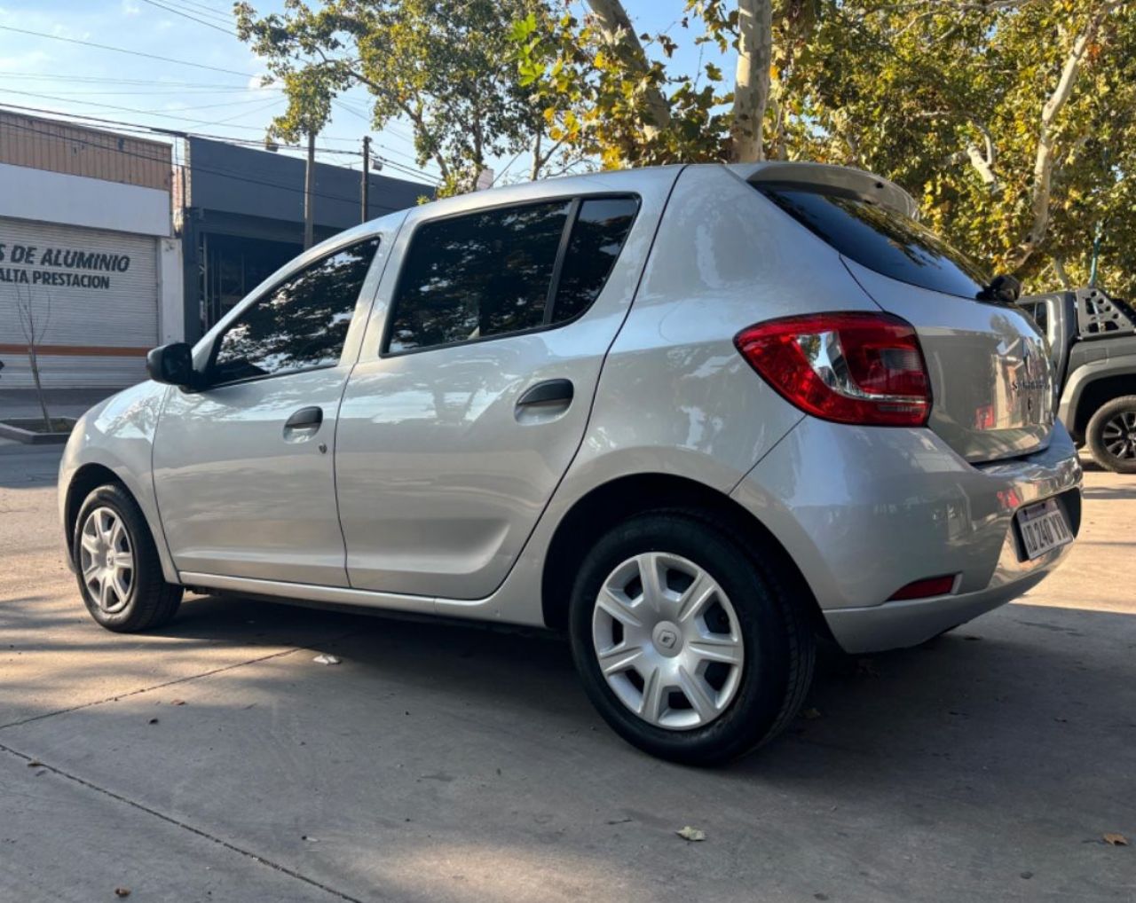 Renault Sandero Usado en Mendoza, deRuedas