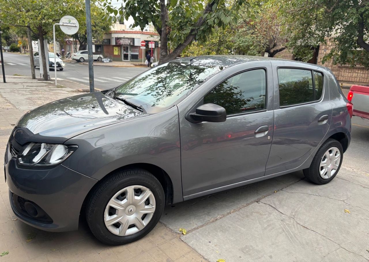 Renault Sandero Usado Financiado en Mendoza, deRuedas