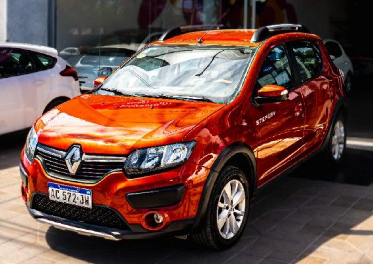 Renault Sandero Usado Financiado en Córdoba, deRuedas