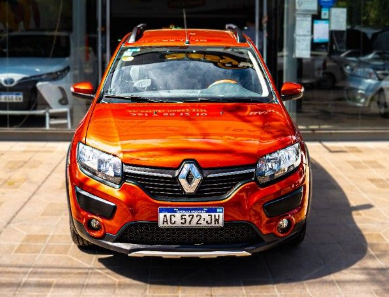 Renault Sandero Usado Financiado en Córdoba, deRuedas