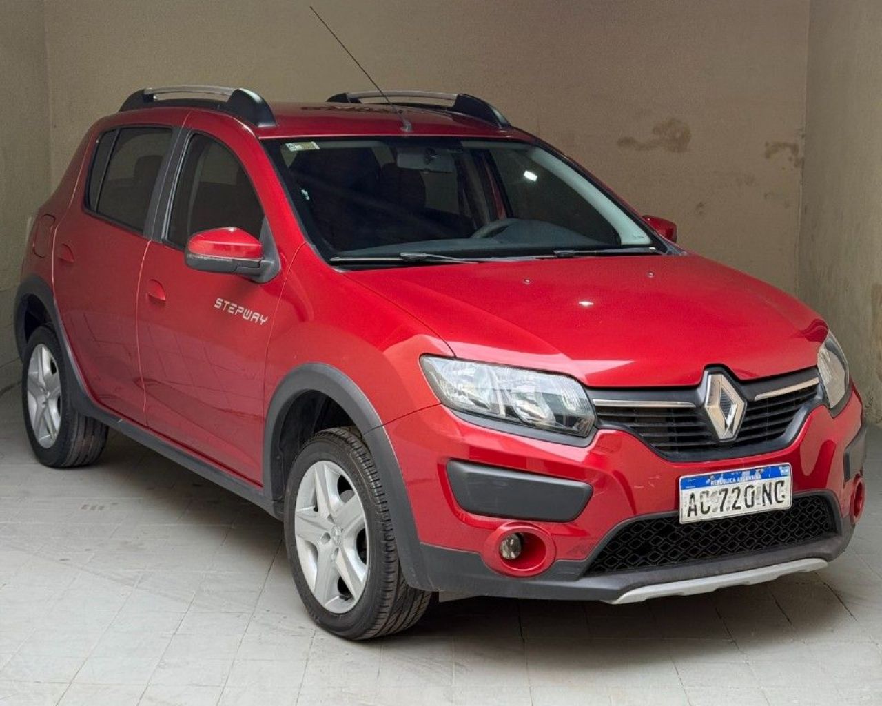 Renault Sandero Usado Financiado en Mendoza, deRuedas