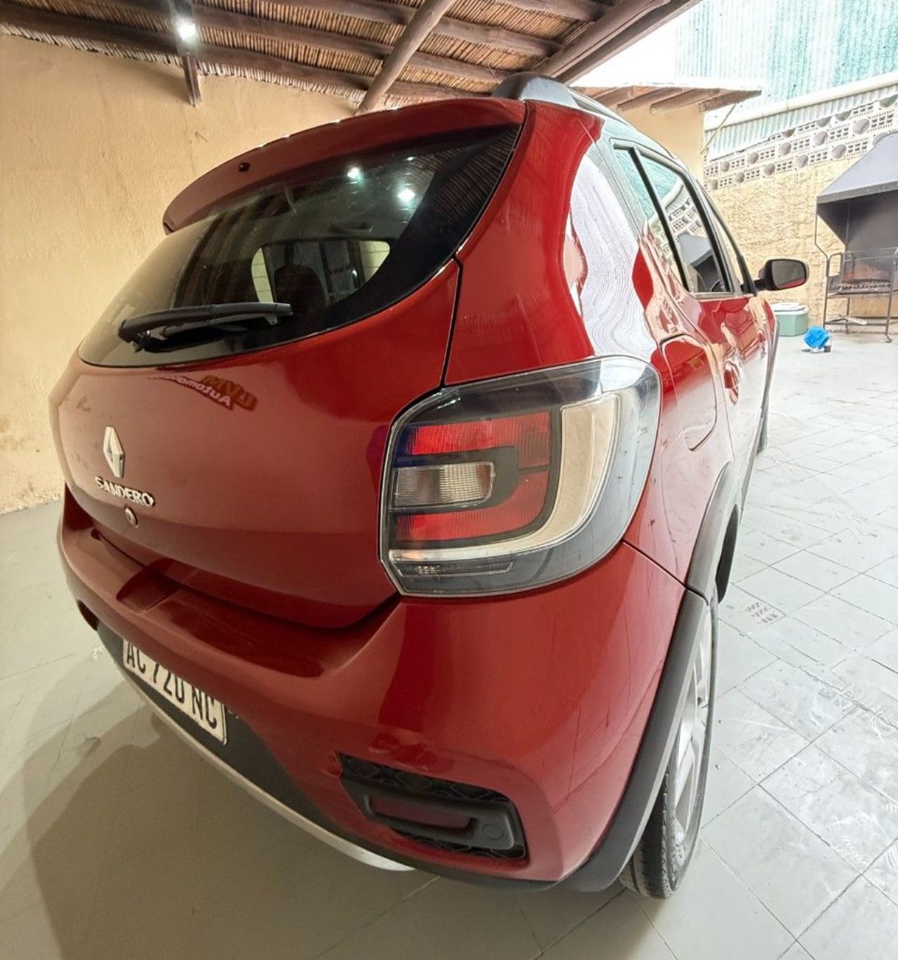 Renault Sandero Usado Financiado en Mendoza, deRuedas