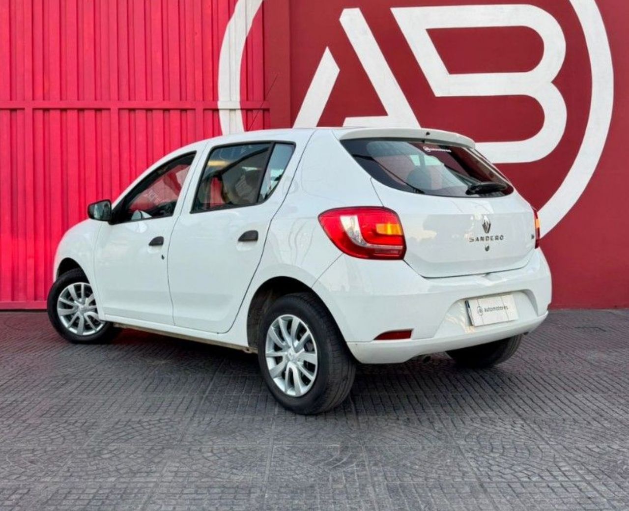Renault Sandero Usado Financiado en Córdoba, deRuedas