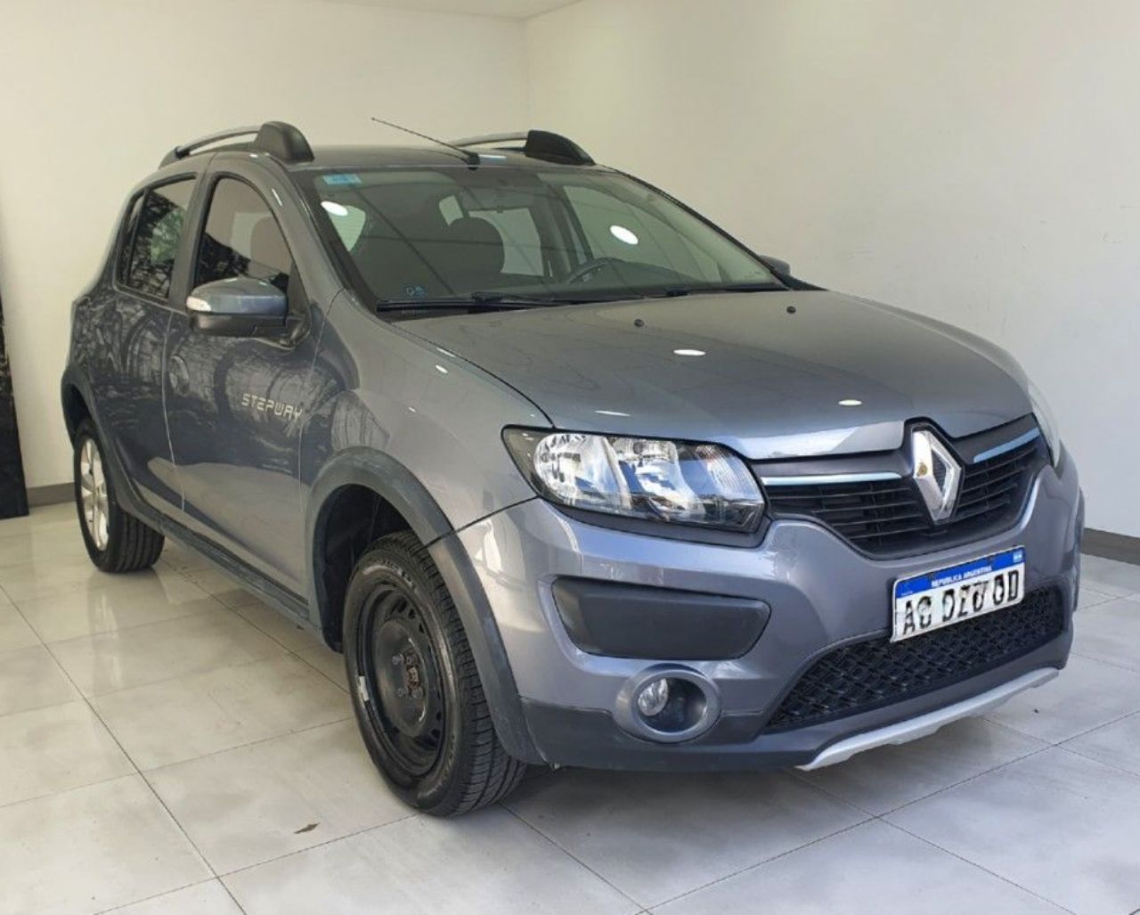 Renault Sandero Usado en Mendoza, deRuedas