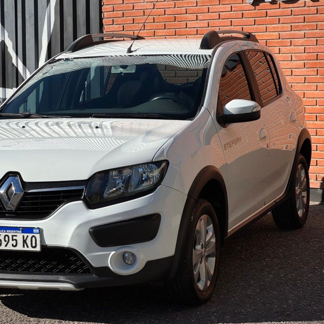 Renault Sandero Usado Financiado en Córdoba, deRuedas