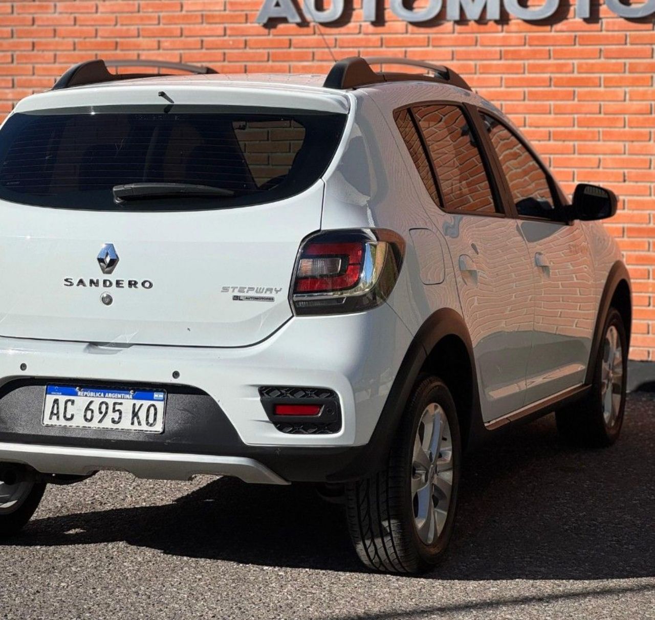 Renault Sandero Usado Financiado en Córdoba, deRuedas