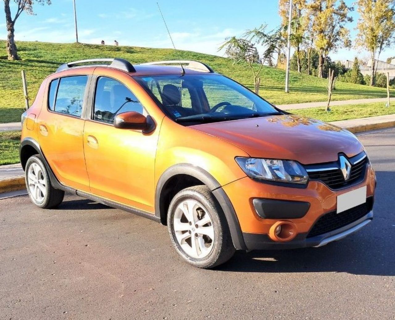 Renault Sandero Usado Financiado en Mendoza, deRuedas