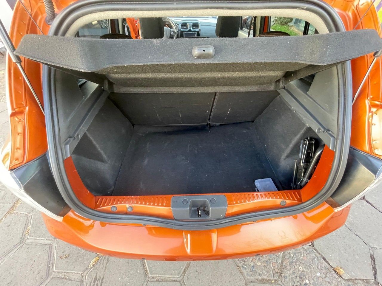 Renault Sandero Usado en Mendoza, deRuedas