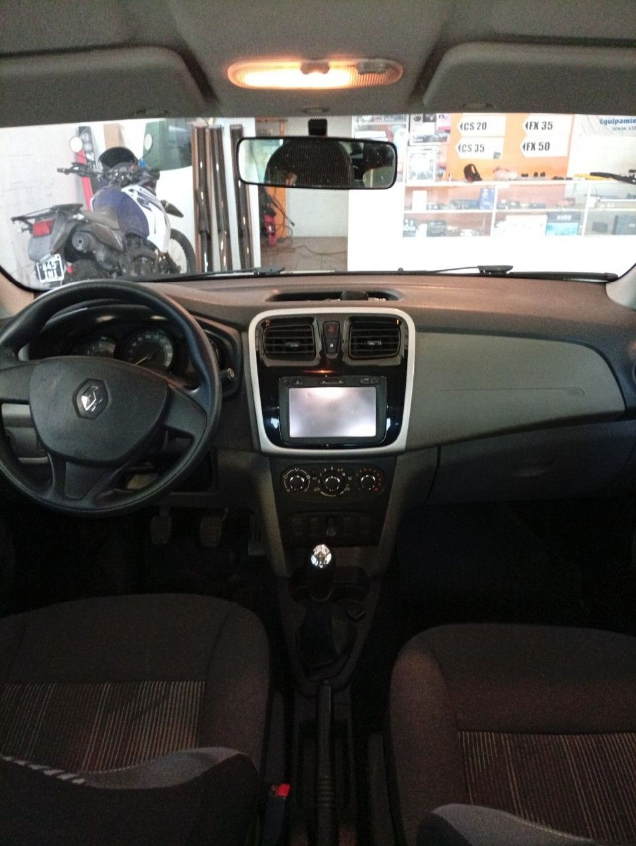 Renault Sandero Usado Financiado en Córdoba, deRuedas