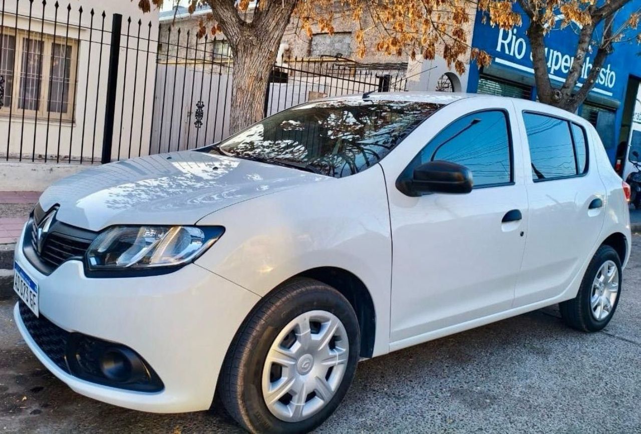Renault Sandero Usado en Mendoza, deRuedas