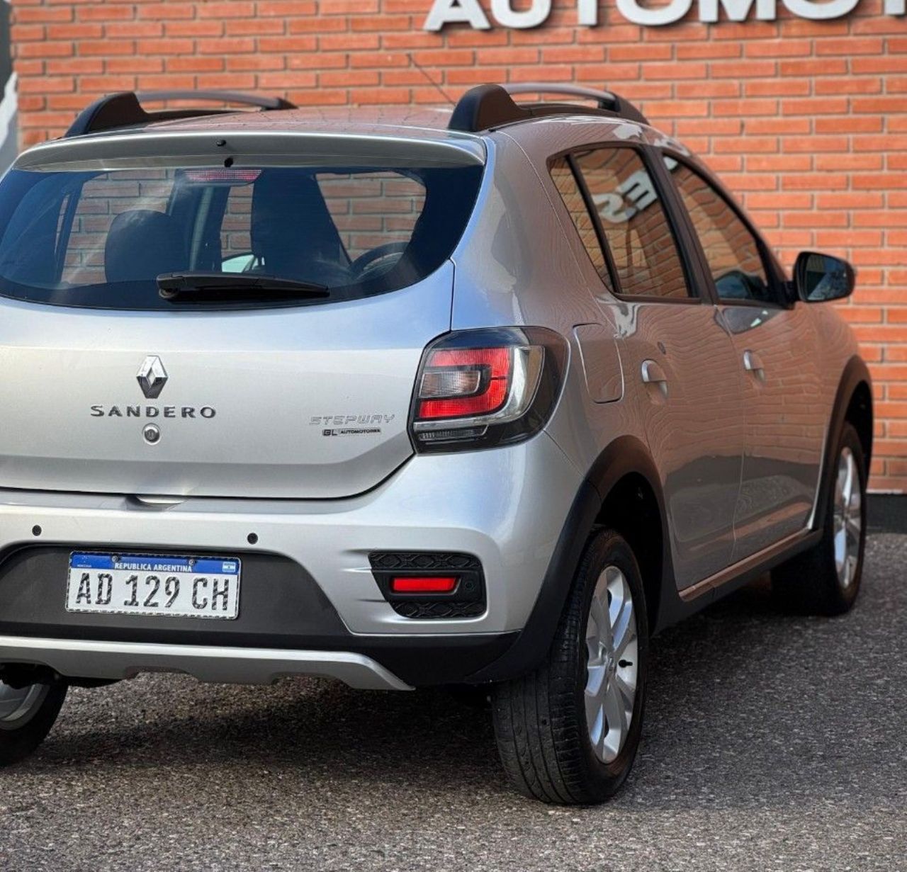Renault Sandero Usado Financiado en Córdoba, deRuedas