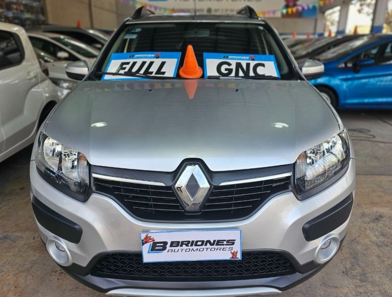 Renault Sandero Usado en Mendoza, deRuedas