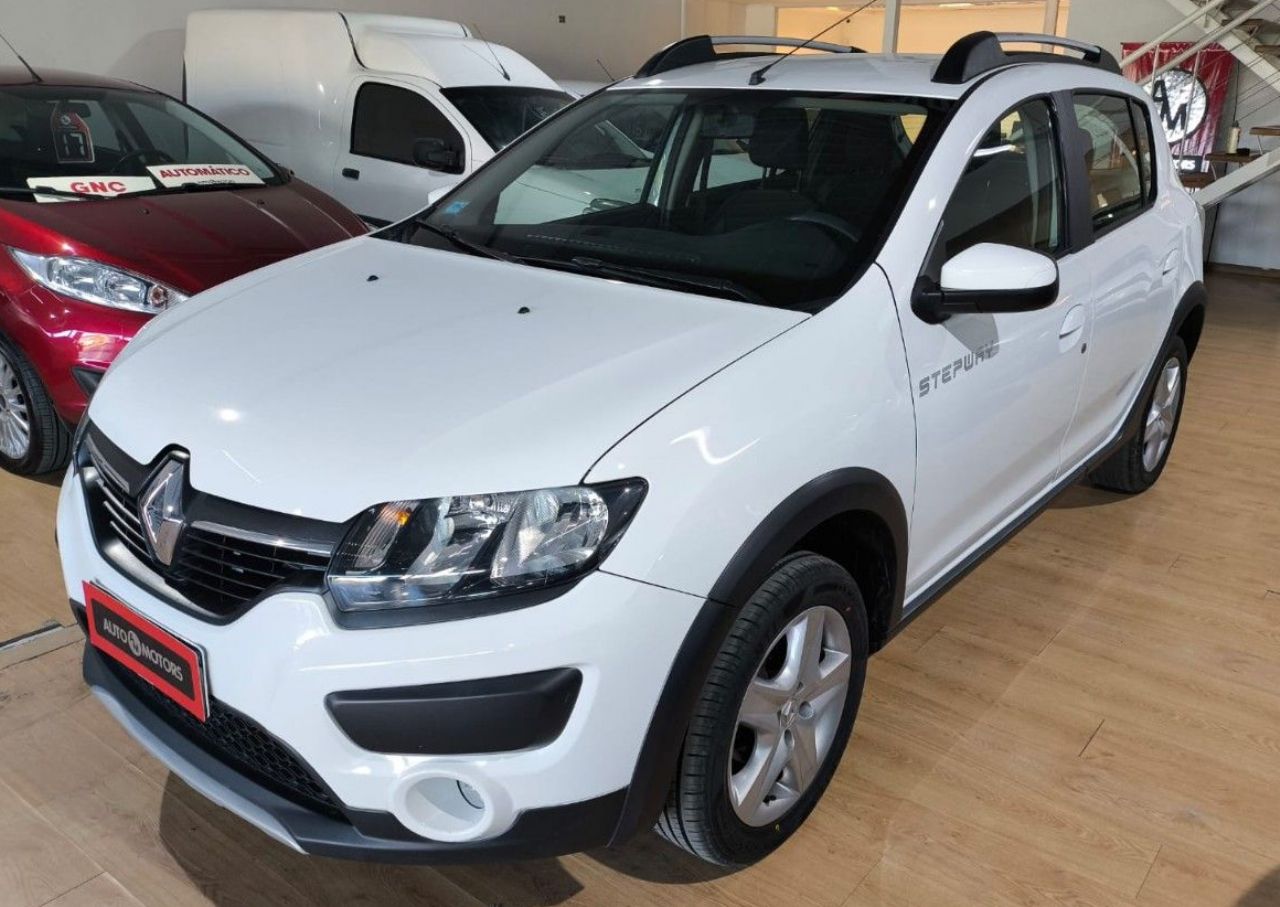 Renault Sandero Usado Financiado en Córdoba, deRuedas