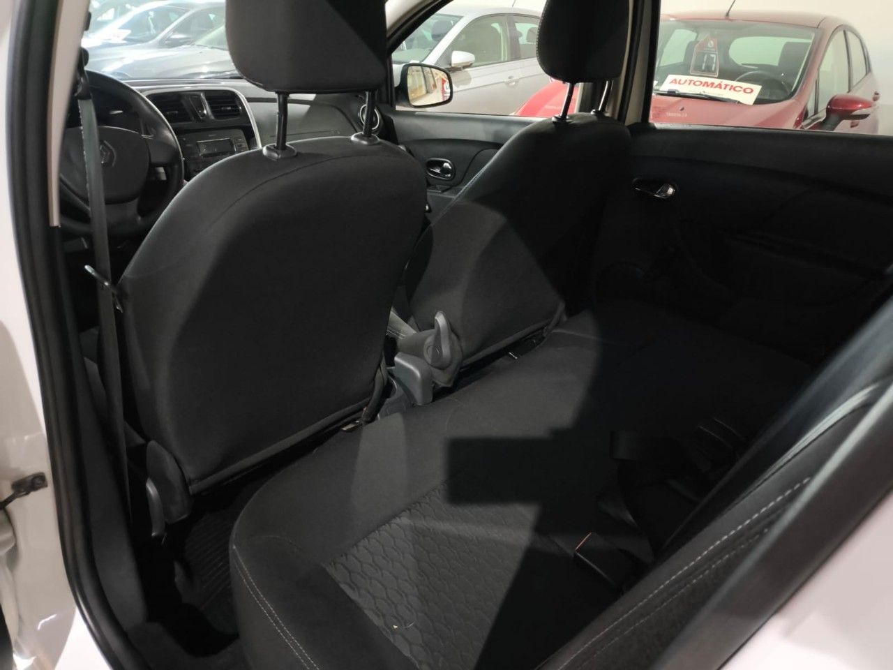 Renault Sandero Usado Financiado en Córdoba, deRuedas