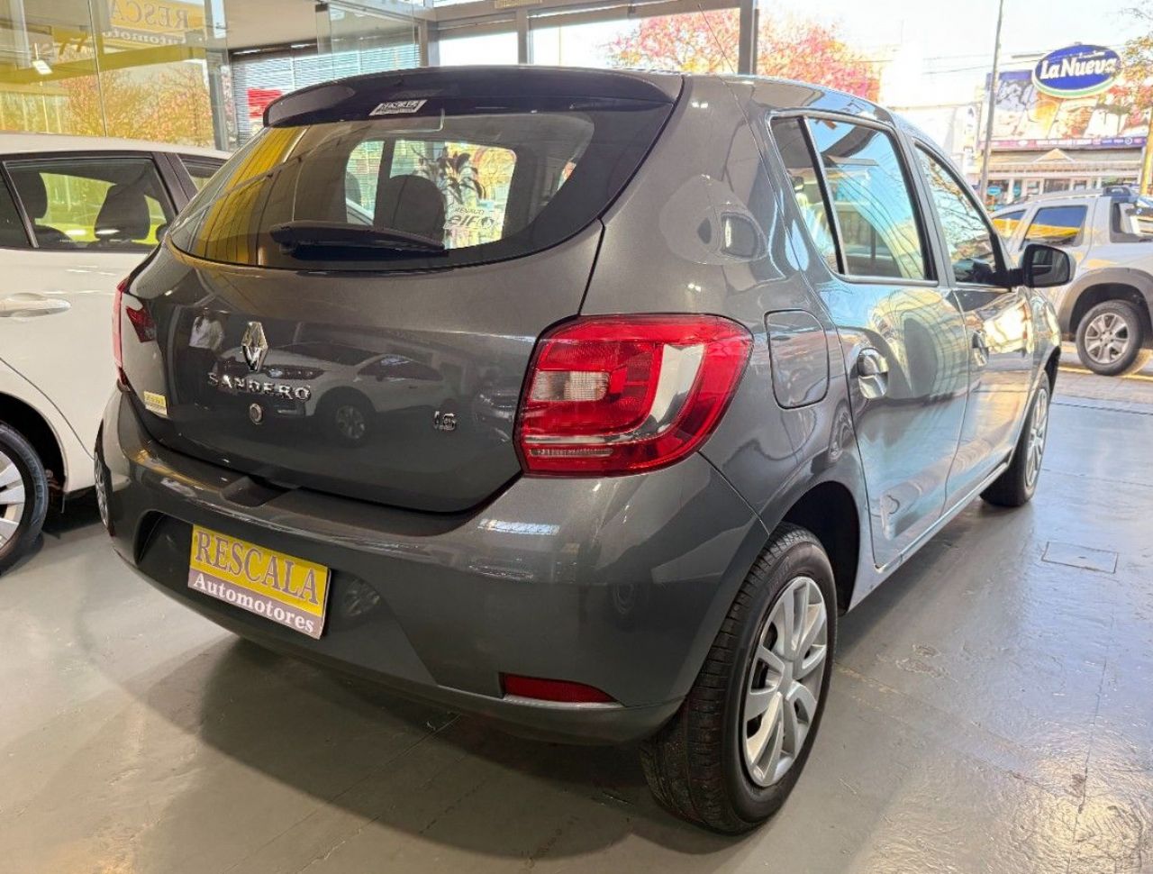 Renault Sandero Usado Financiado en Córdoba, deRuedas