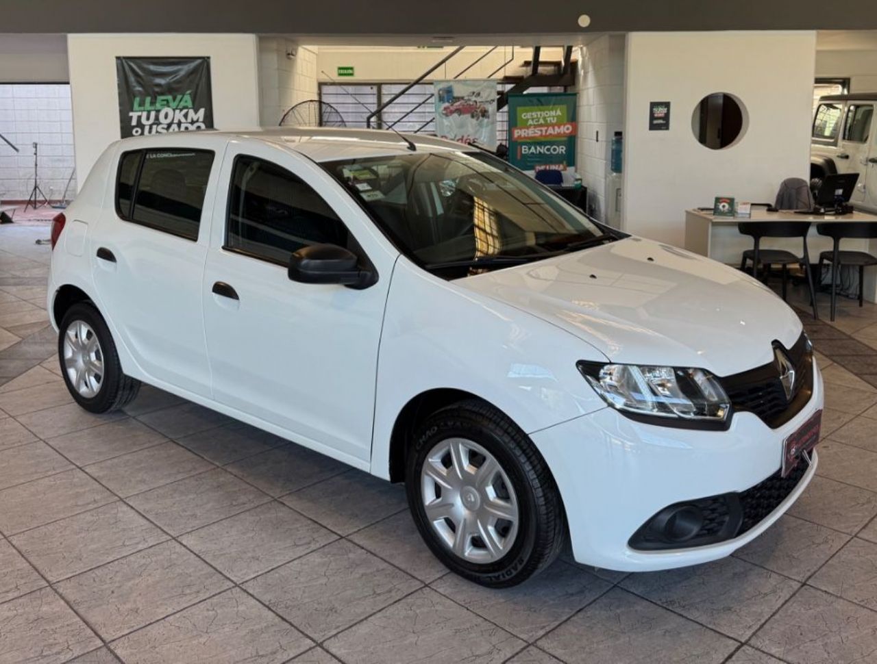 Renault Sandero Usado Financiado en Córdoba, deRuedas