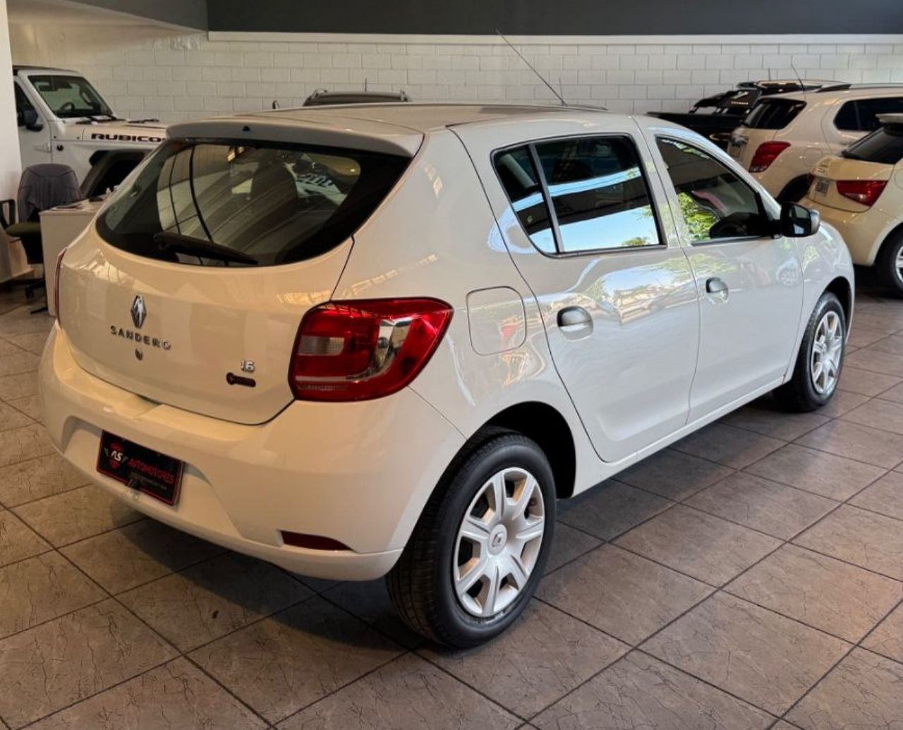 Renault Sandero Usado Financiado en Córdoba, deRuedas