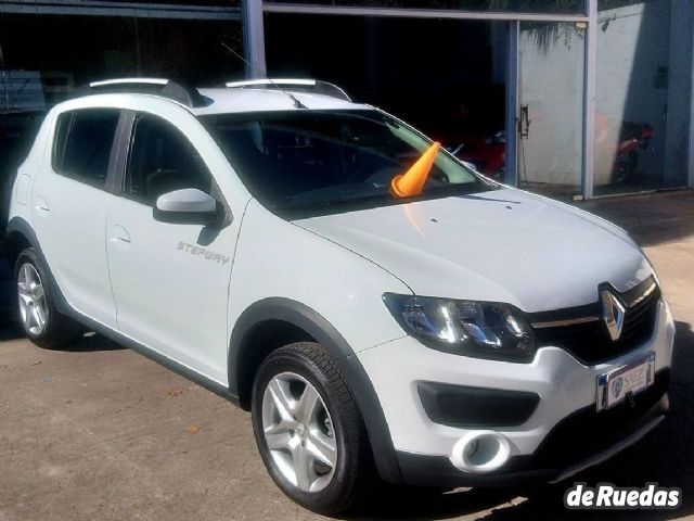 Renault Sandero Usado en Mendoza, deRuedas