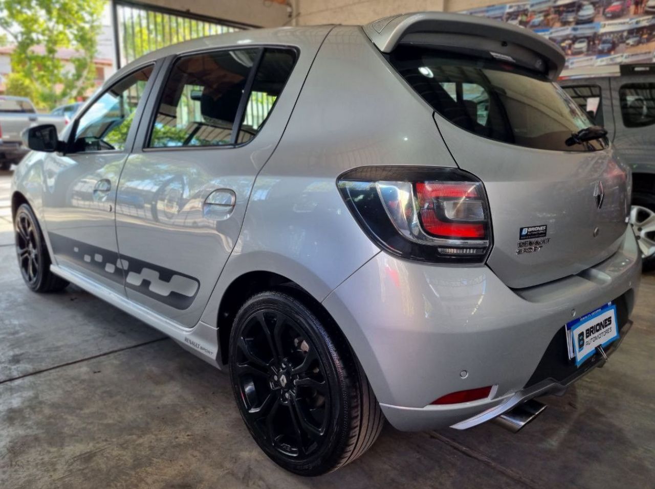 Renault Sandero Usado en Mendoza, deRuedas