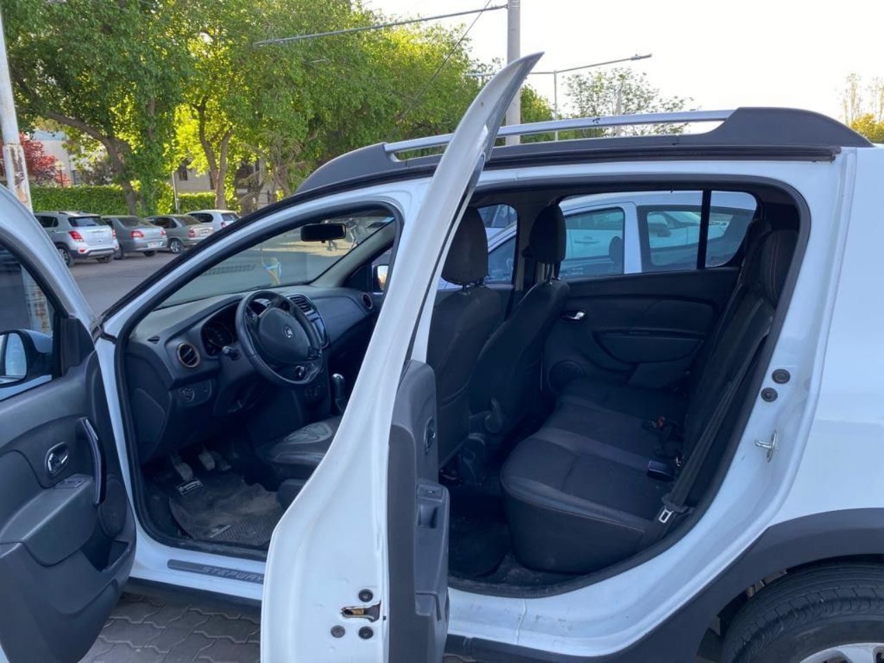 Renault Sandero Usado en Mendoza, deRuedas