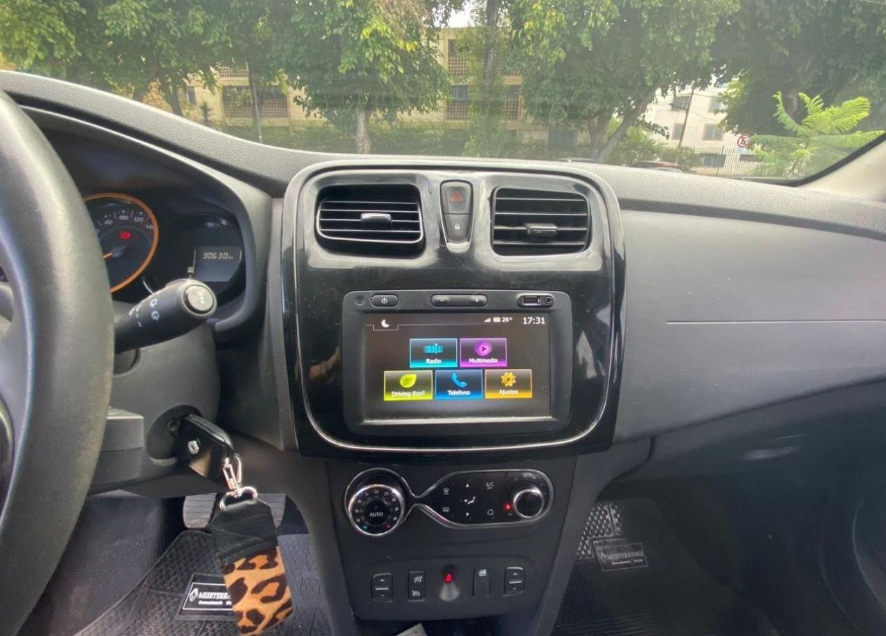 Renault Sandero Usado en Mendoza, deRuedas
