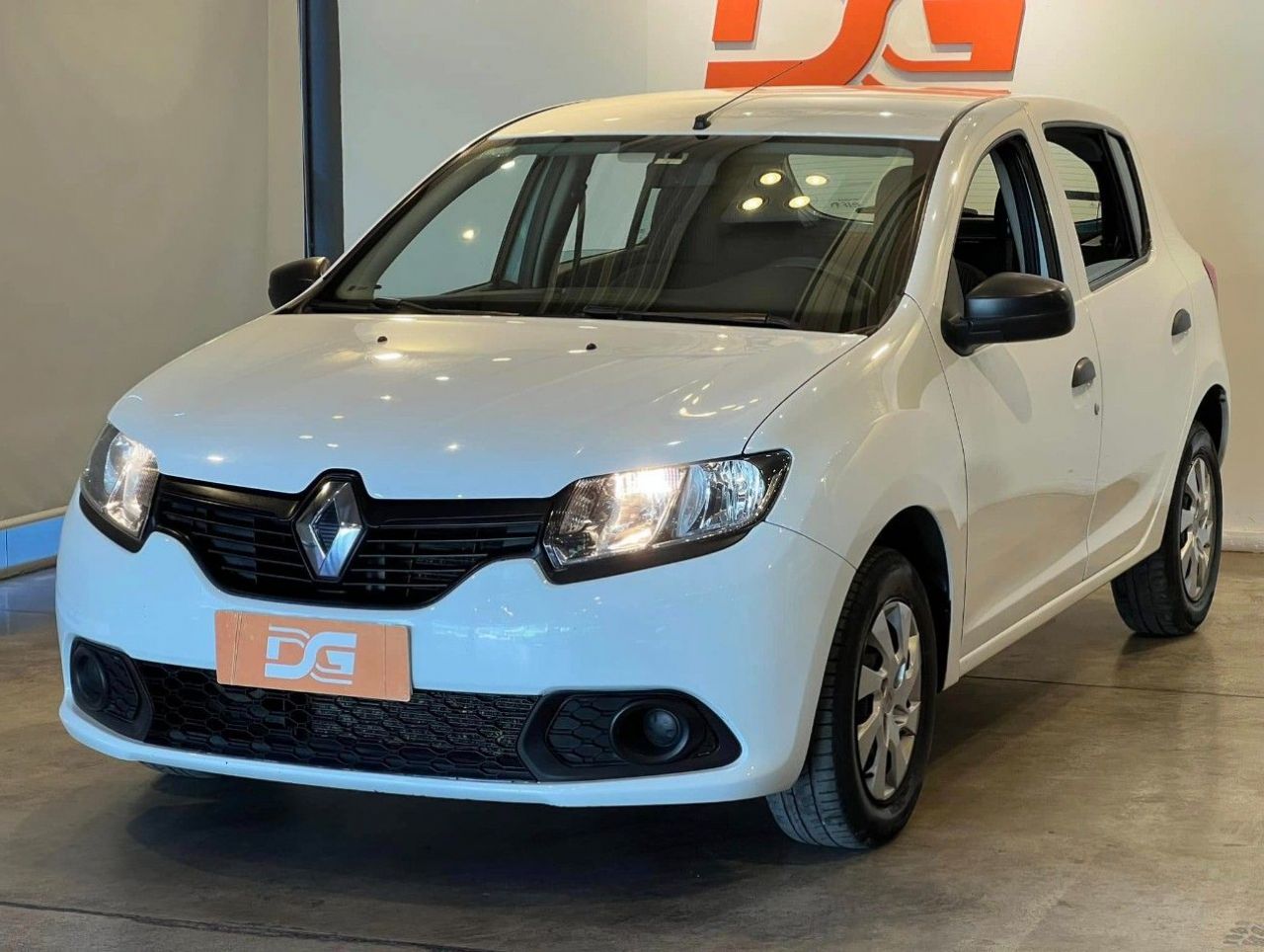 Renault Sandero Usado Financiado en Córdoba, deRuedas