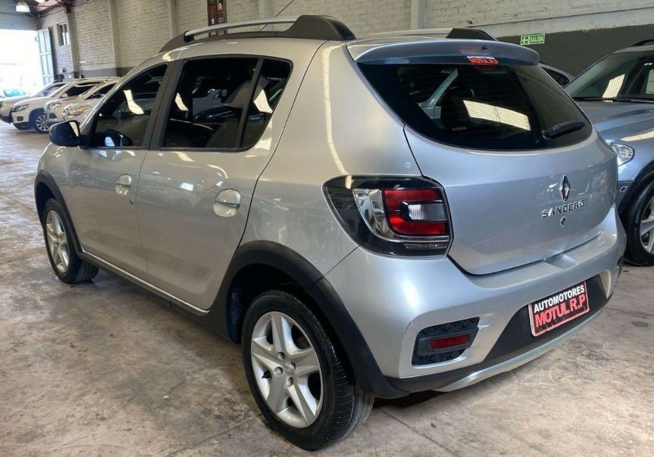 Renault Sandero Usado en Mendoza, deRuedas