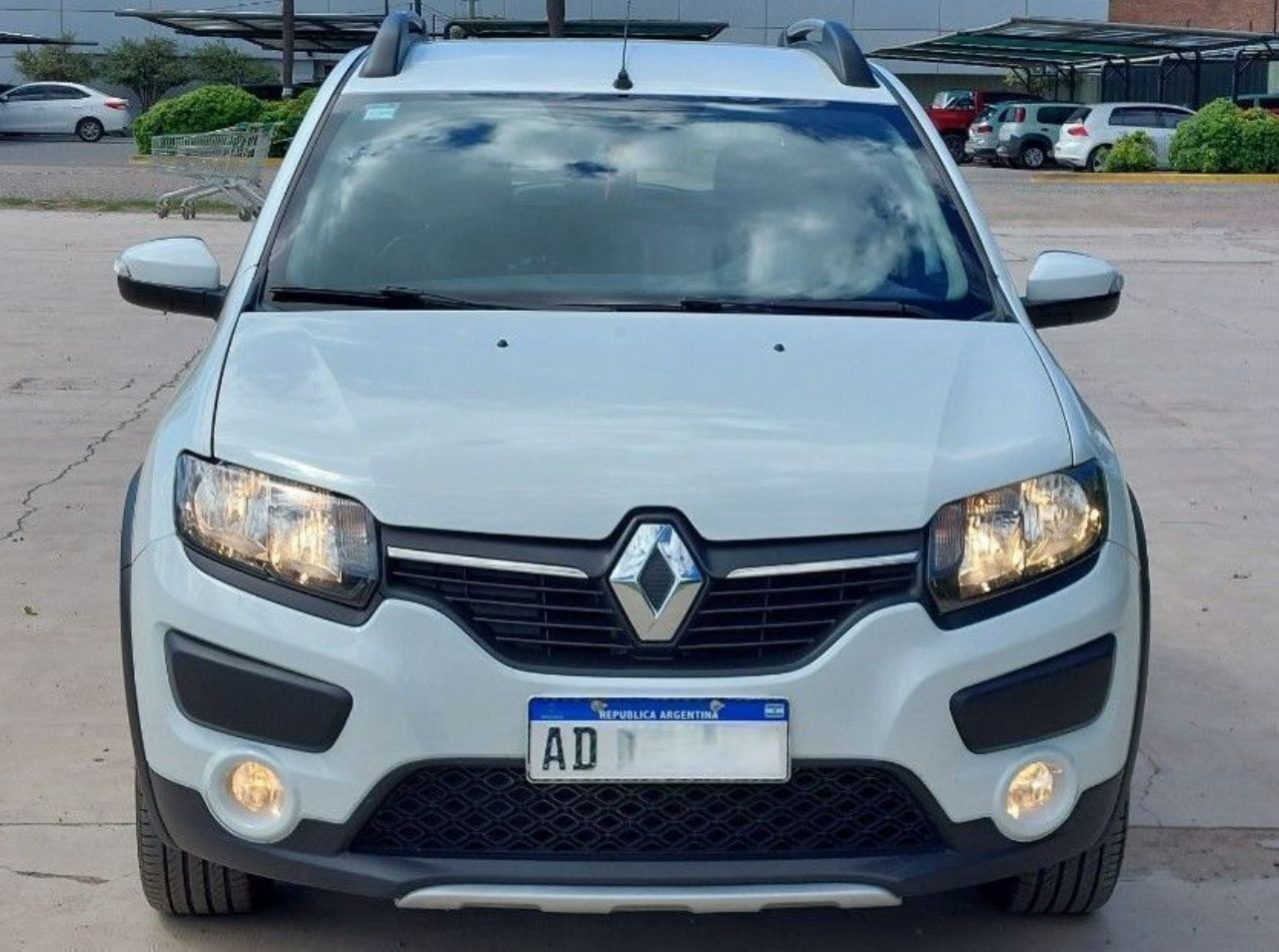 Renault Sandero Usado en Córdoba, deRuedas