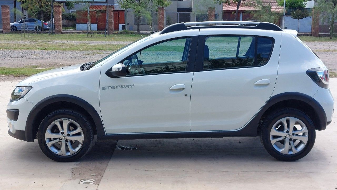 Renault Sandero Usado en Córdoba, deRuedas