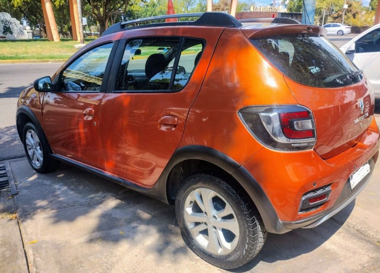 Renault Sandero Usado en Mendoza, deRuedas