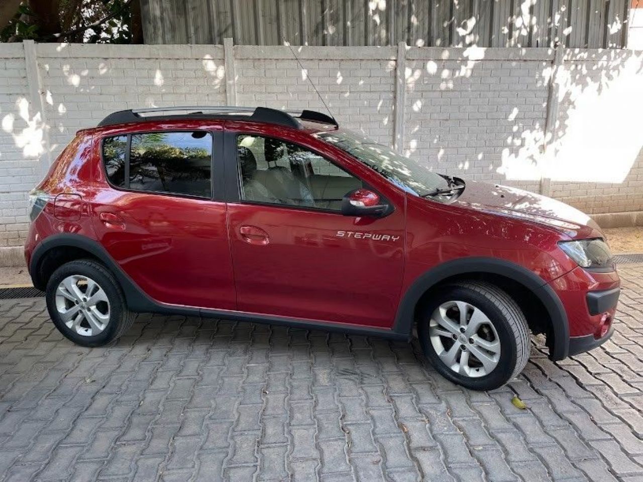 Renault Sandero Usado en San Juan, deRuedas