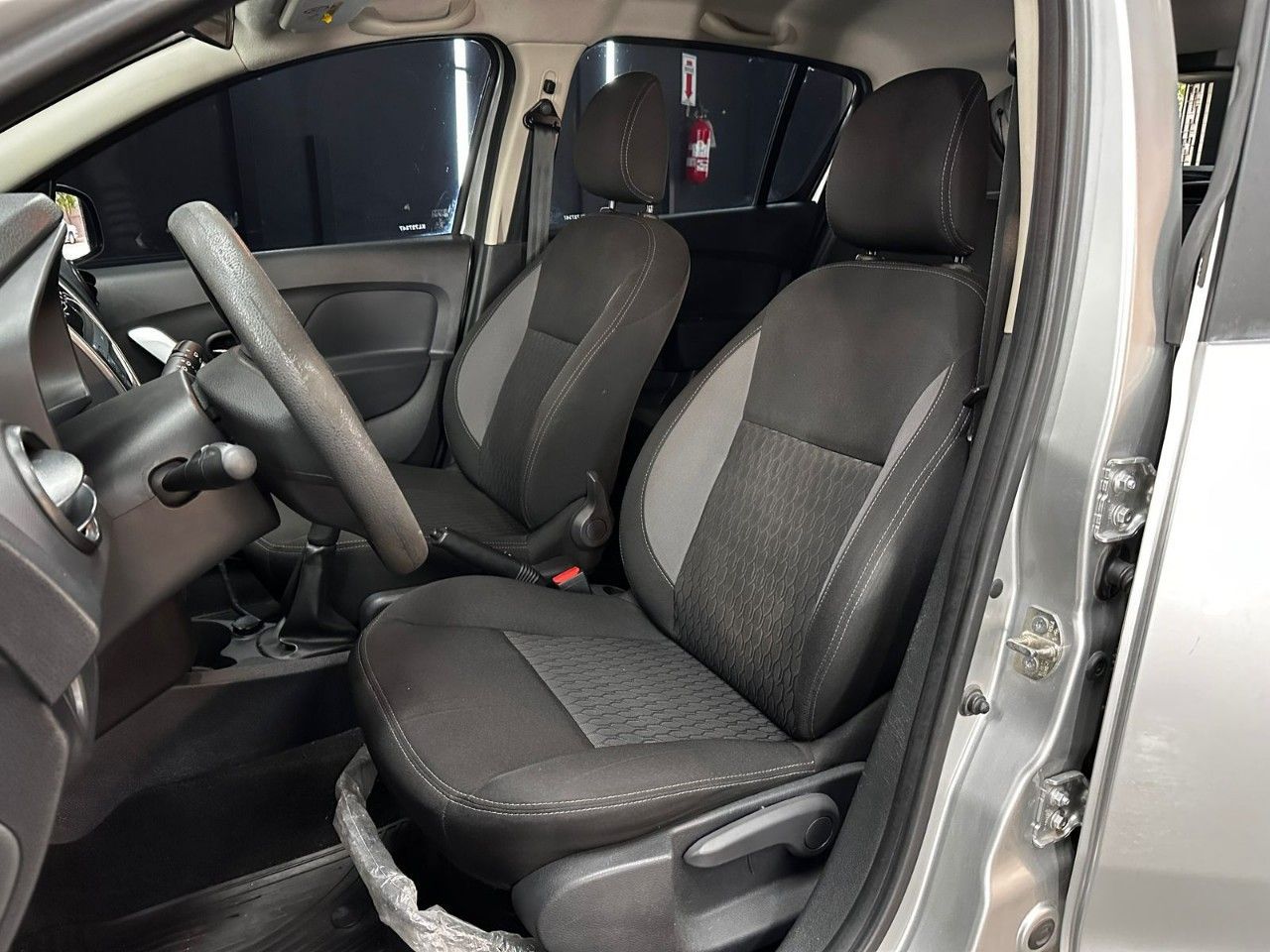 Renault Sandero Usado en Córdoba, deRuedas