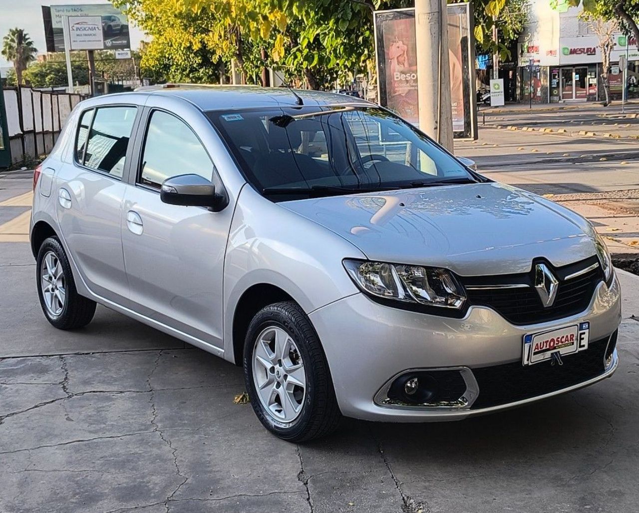 Renault Sandero Usado Financiado en Mendoza, deRuedas