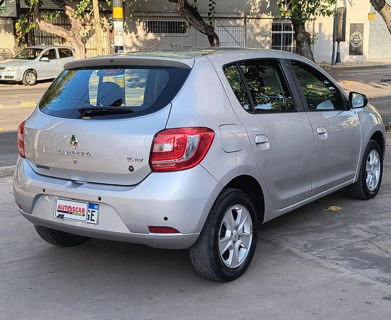 Renault Sandero Usado Financiado en Mendoza, deRuedas