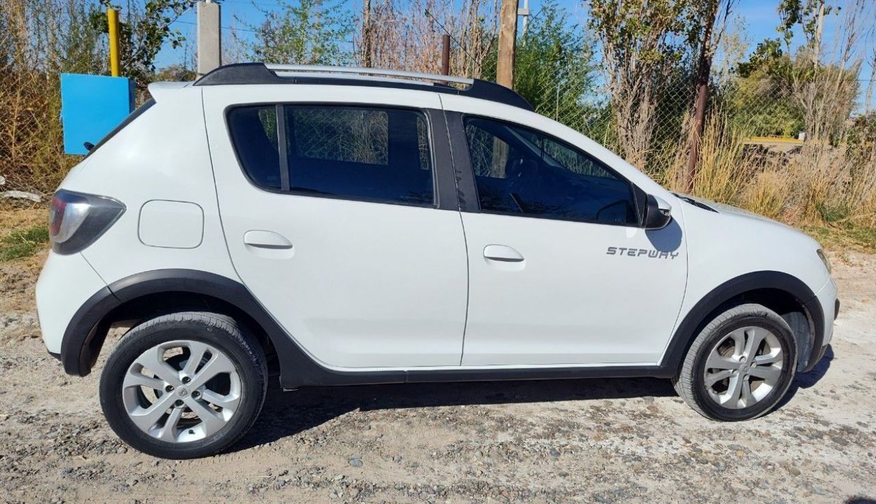Renault Sandero Usado en Neuquén, deRuedas