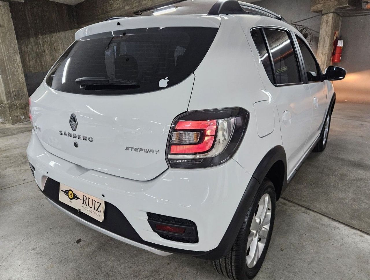 Renault Sandero Usado Financiado en Córdoba, deRuedas