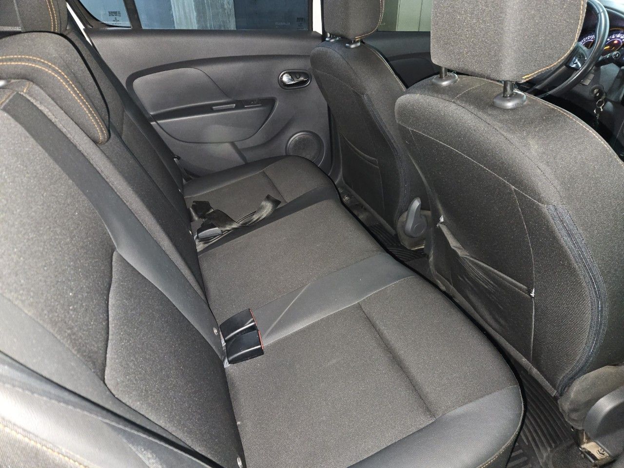 Renault Sandero Usado Financiado en Córdoba, deRuedas