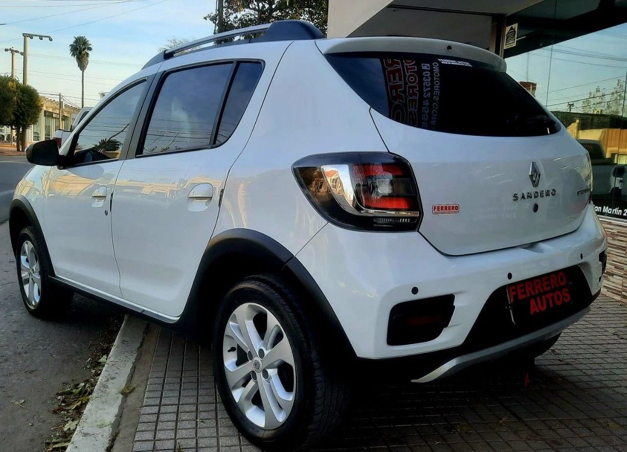 Renault Sandero Usado Financiado en Córdoba, deRuedas