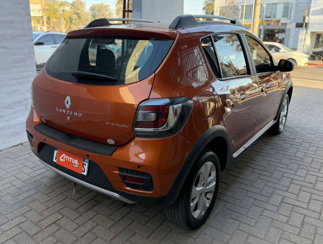 Renault Sandero Usado Financiado en Córdoba, deRuedas