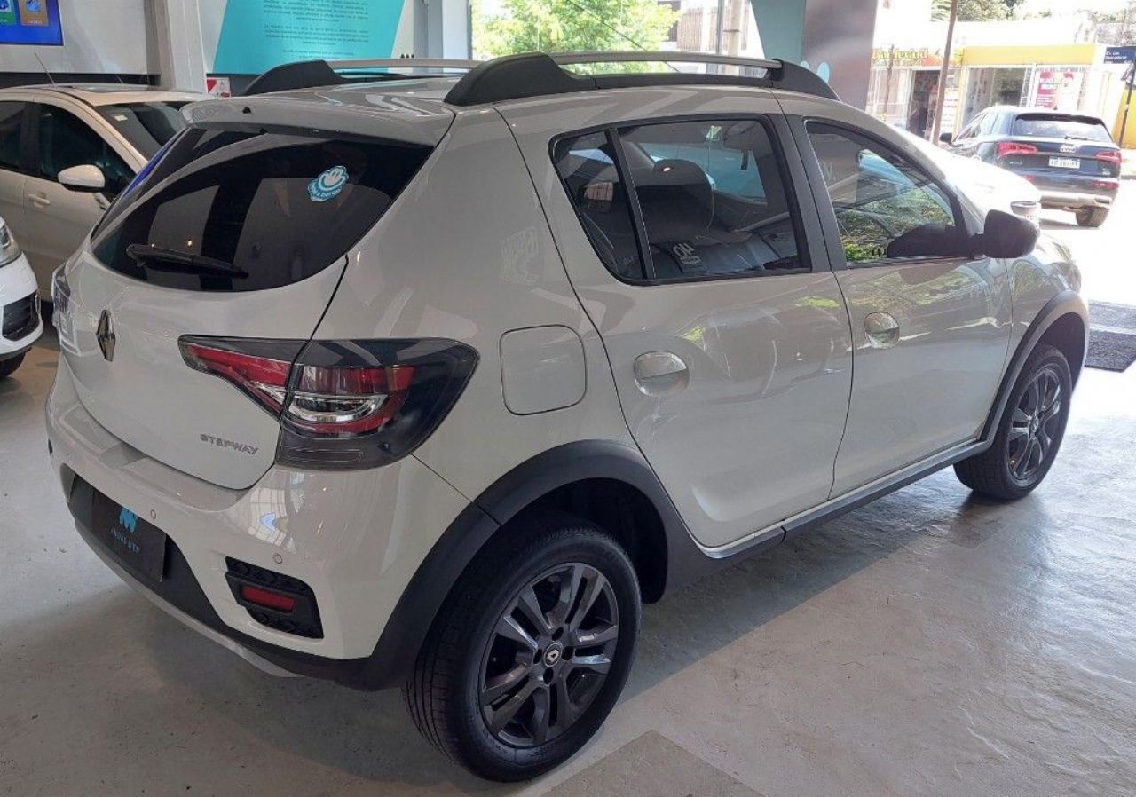 Renault Sandero Usado Financiado en Córdoba, deRuedas
