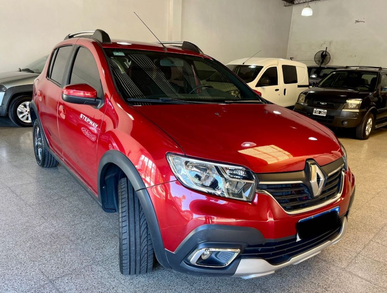Renault Sandero Usado Financiado en Córdoba, deRuedas