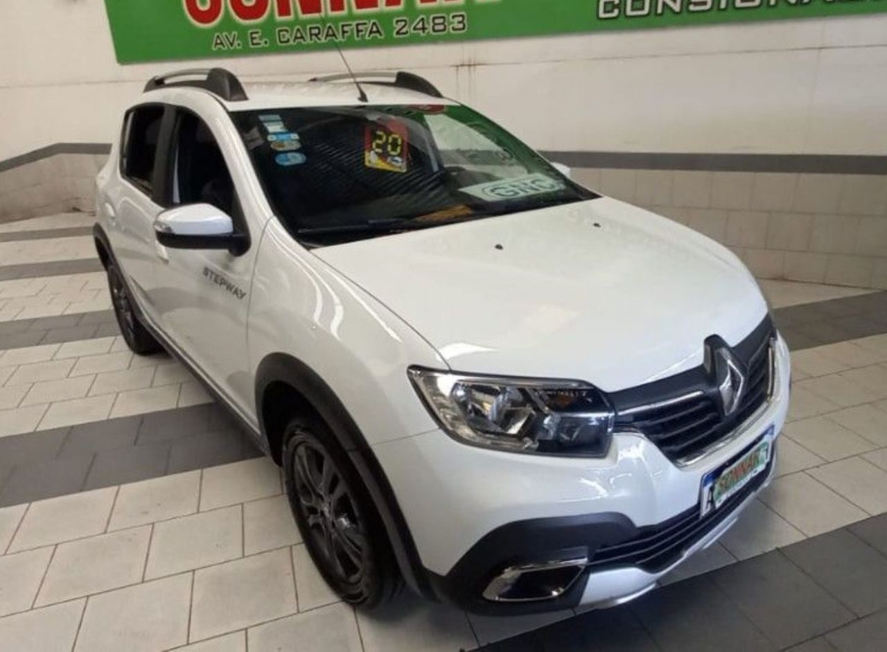 Renault Sandero Usado Financiado en Córdoba, deRuedas