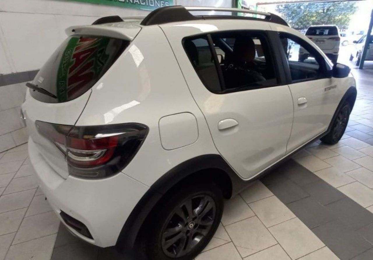Renault Sandero Usado Financiado en Córdoba, deRuedas