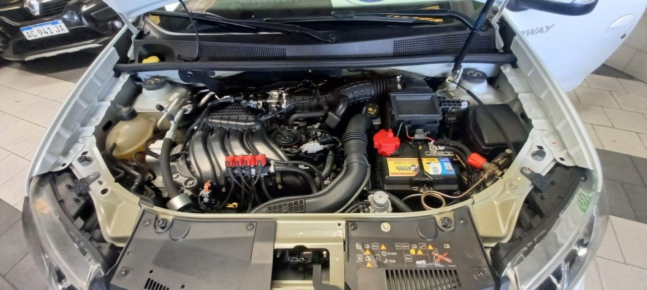 Renault Sandero Usado Financiado en Córdoba, deRuedas
