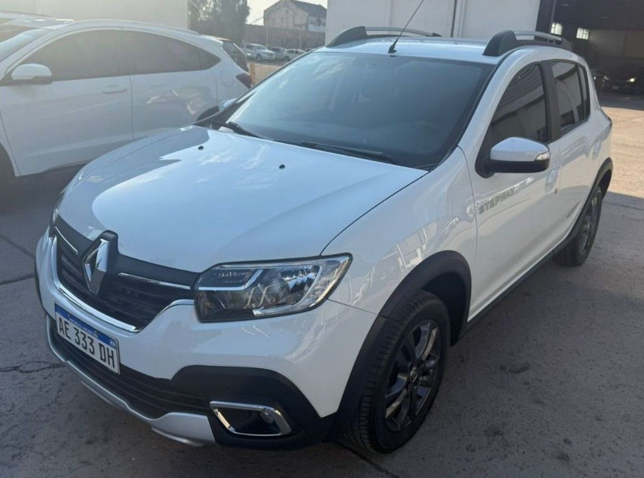 Renault Sandero Usado en Mendoza, deRuedas