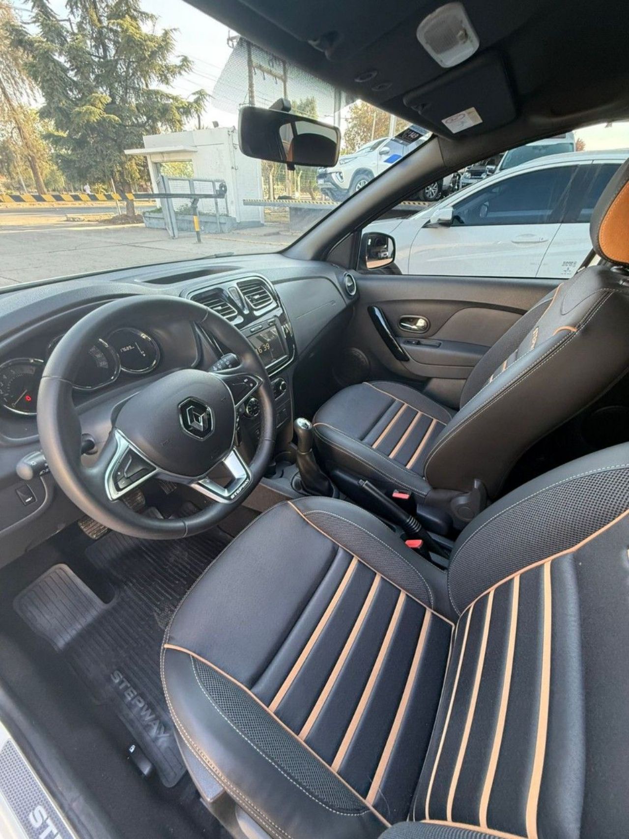 Renault Sandero Usado en Mendoza, deRuedas